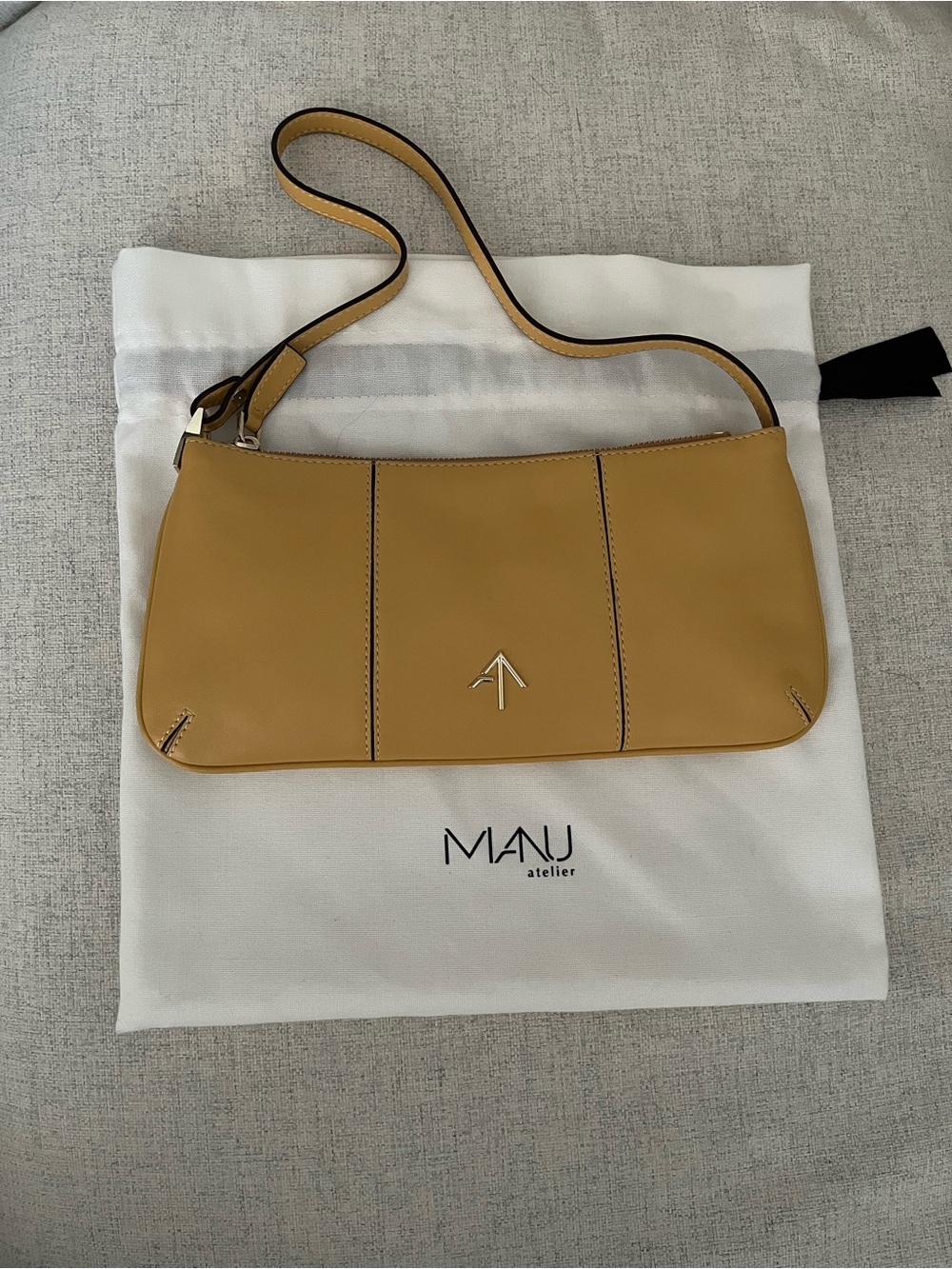 Manu Atelier pita shoulder bag